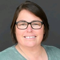Andrea Harnett