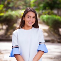 Anna Flores