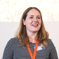Dr. Leonie Göbel