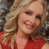 Melanie Powell