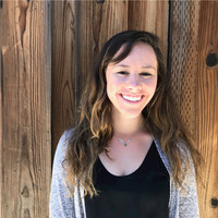 Micaela Largent, Pe