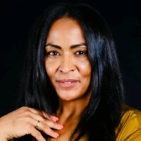 Olivia James - African Business and Fashion