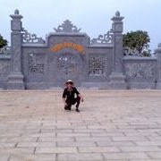 Bé Kẹo Mút