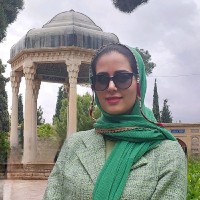 Zahra Khaki