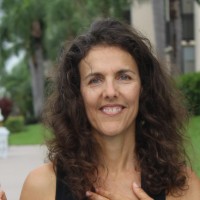 Fabienne Grossman, RDN, LDN E-RYT