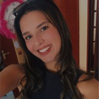 Maria Eduarda Souza Morais