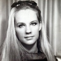 Karin Christa - Personal