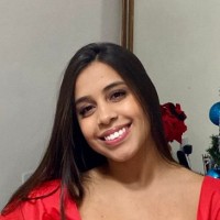 Júlia Thuany