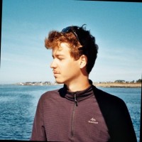 Nils F.