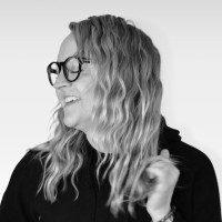 Amy Rhodes