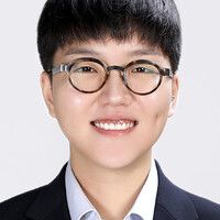 한윤진
