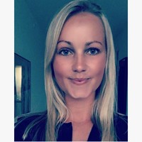 Ann Sofie Vikkelsø Jensen Cand.pæd. i pædagogisk psykologi og sygeplejerske
