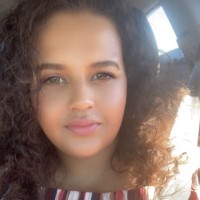 Sahara Holmes