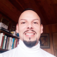 Luis Rosales