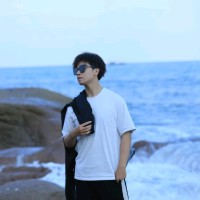 Junjie Yang