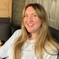 Nicola Barnett