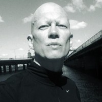 Thomas Almroth