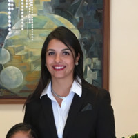 ILIANA ROBLES