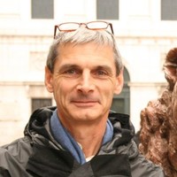 Dr. Ulrich Hartmond