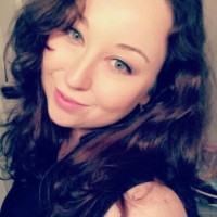 Caroline Pool