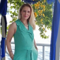 Nursel Özçeli̇k