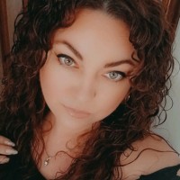 Elspeth Dellerue