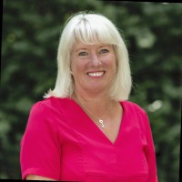 Yvonne Phillips (FCIPD)