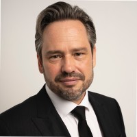 Robert van den Broek