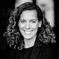 Miriam WohlfarthMiriam Wohlfarth is an Influencer