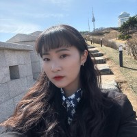 VIVIAN LIN