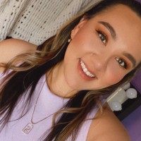 Stephanie Falcon