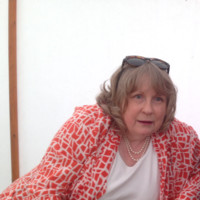 Suzanne Williams