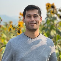 Gabriel S.