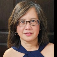 Elizabeth Carandang
