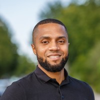 Erik Evora