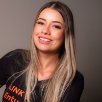 Camila Fernandes