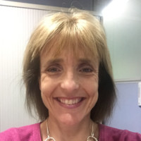 Jo Holmes