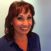 Toni Mcmillan