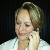 Angelique Van Dijk