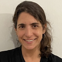 Naama Ezra