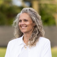 Sandy Huddleston