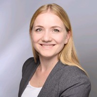 Karolina B. Plewniak