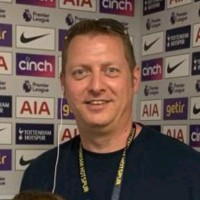 Simon Ferris