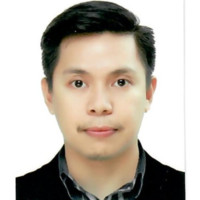 Eric Francis Estrada