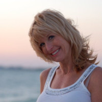 Lori Lear