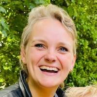 Nadine Van Heel