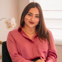 Helen Lazo Iparraguirre