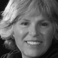 Elizabeth Tamposi - PhD