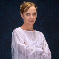 Suzanne Greyling