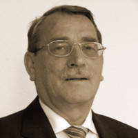 Prof. Dr. Volker Peemöller